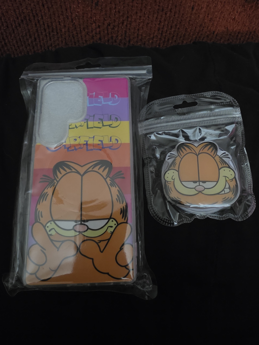 Garfield Orange Gradient Phone Case with Matching Popsocket - S25 Ultra
